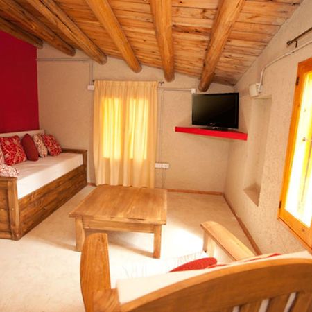 סן רפאל La Pilar Petit Chalets מראה חיצוני תמונה