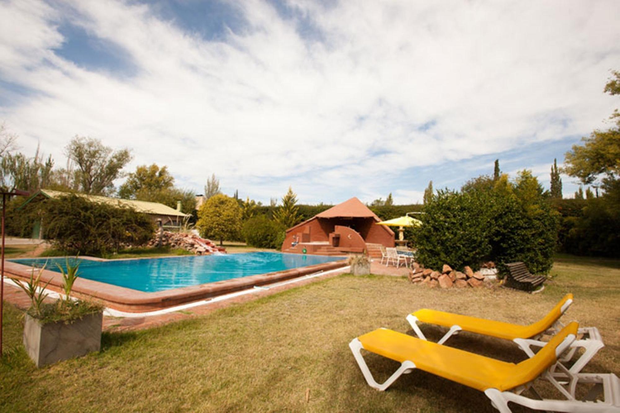 סן רפאל La Pilar Petit Chalets מראה חיצוני תמונה